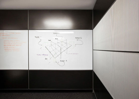 3 मिमी मोटाई एल्यूमीनियम फ्रेम ठोस सभी स्टील कार्यालय विभाजन दीवार वाणिज्यिक कमरे के लिए अनुकूलित आकार अग्नि सुरक्षा